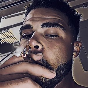 Meet your Posher, Travis